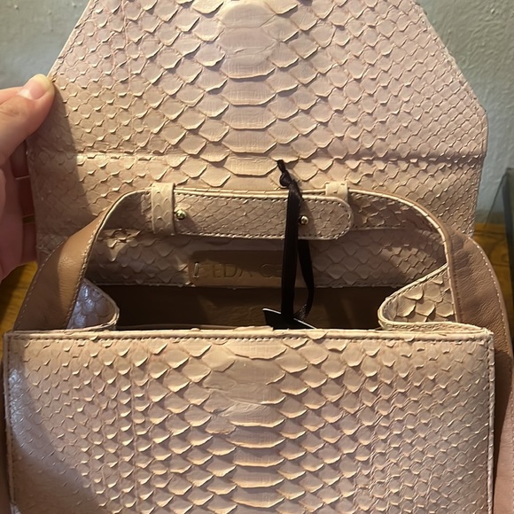 Seda Cek Python Shoulder Bag - Picture 7 of 9